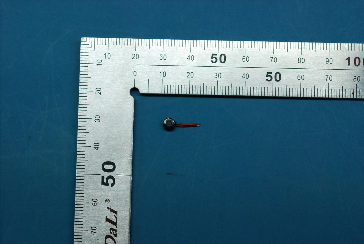 Lenovo TB2-X30F MIC&HQ20500501128 5M48C03966