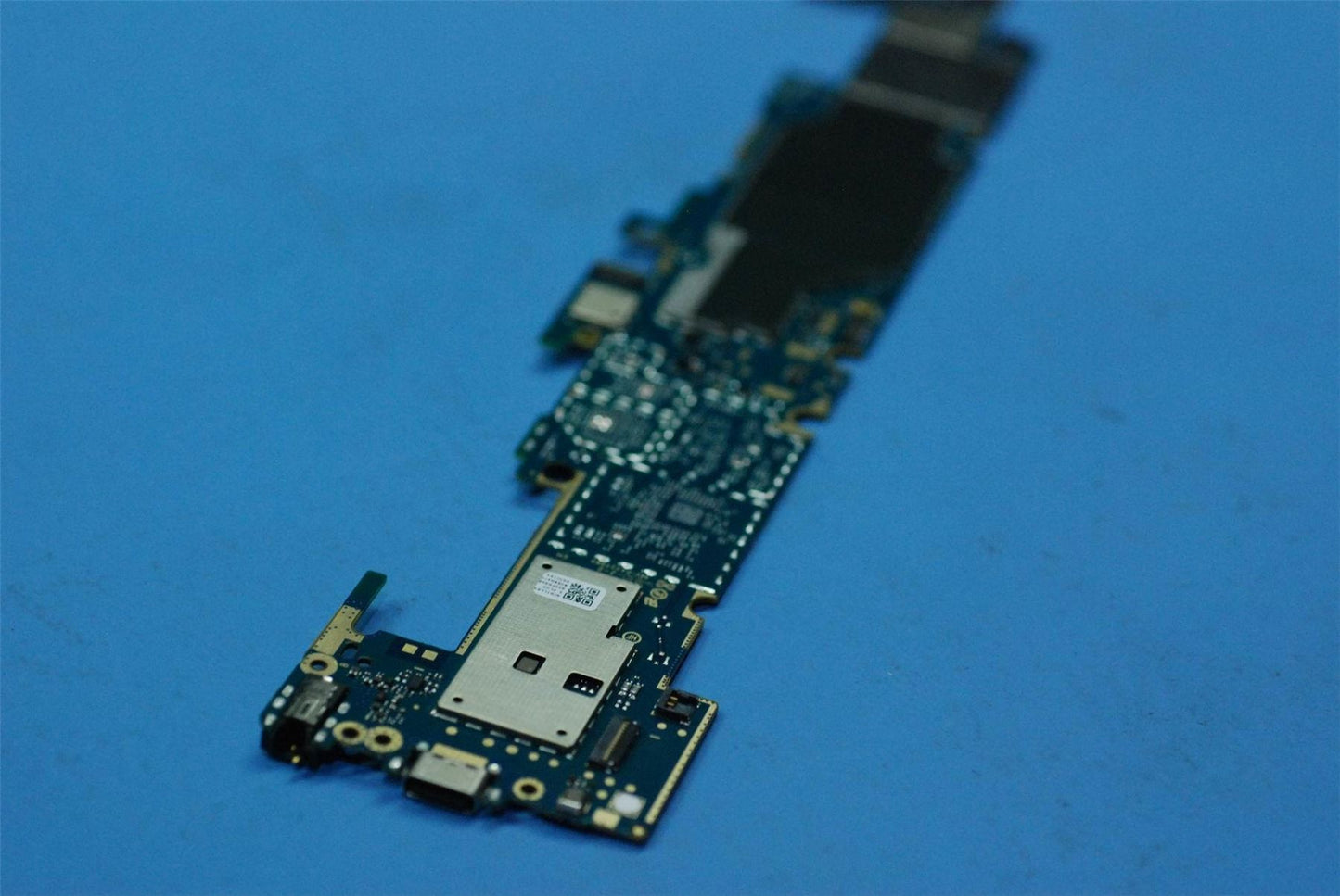 Lenovo TB-X705F MB_4+64G&*72500100356 CS 5B28C12048
