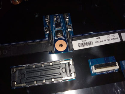 Lenovo ThinkPad P50s Motherboard Mainboard DIS intelI76600U 01AY348