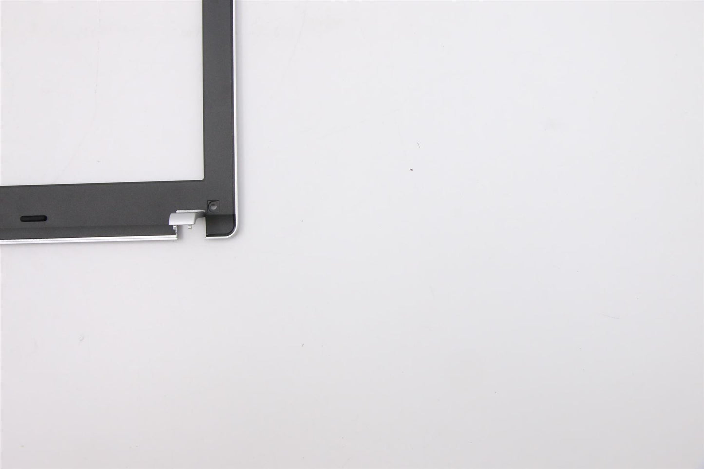 Lenovo FRU LCD Bezel 15W Wedge 04X4290