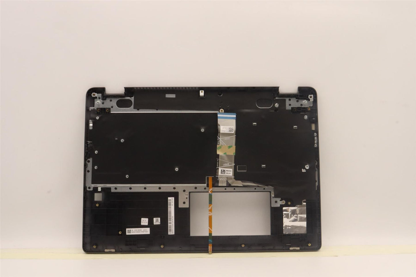 Lenovo IdeaPad 5 16IAU7 Keyboard Palmrest Top Cover Czech slovakian 5CB1H80909
