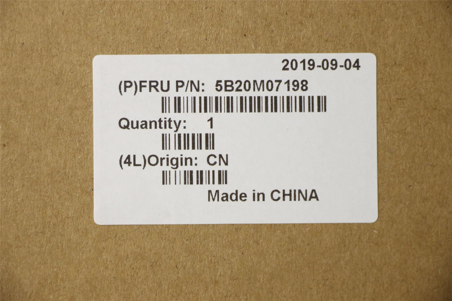 Lenovo MB W 80RV WIN I76700H N16PGT4G 5B20M07198