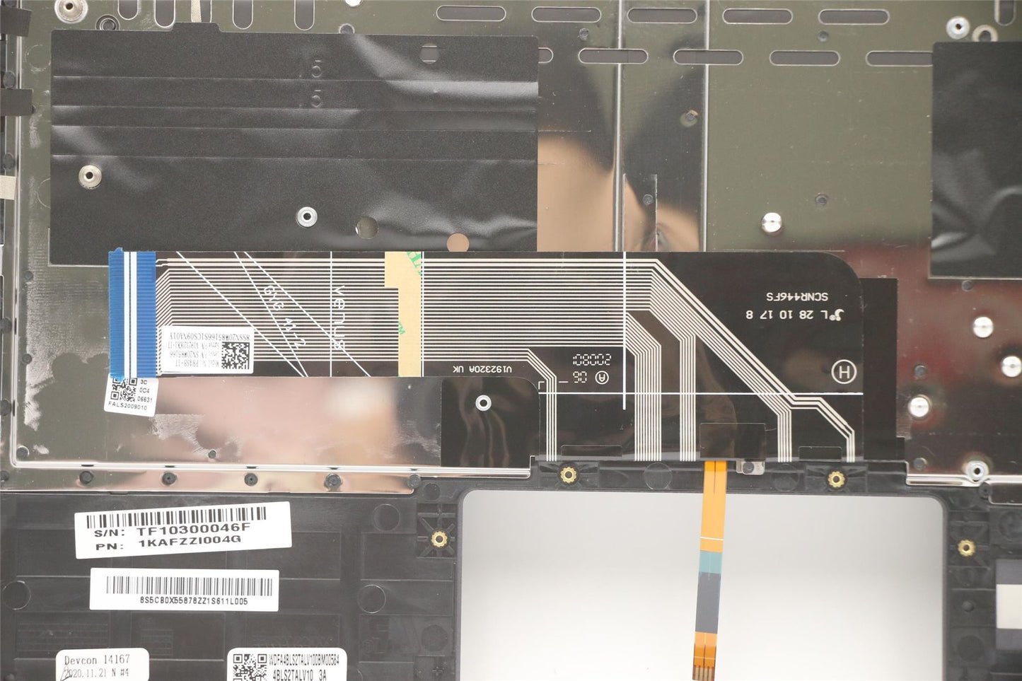 Lenovo Upper Case ASM_IT Q82A1 GY 5CB0X55878