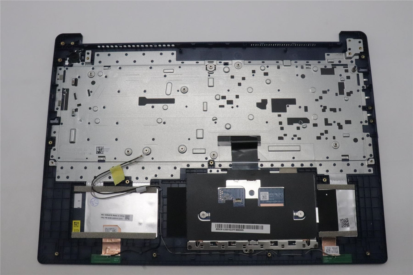 Lenovo Upper Case ASM_UKE L82X8 NFP NBLAB 5CB1L53314