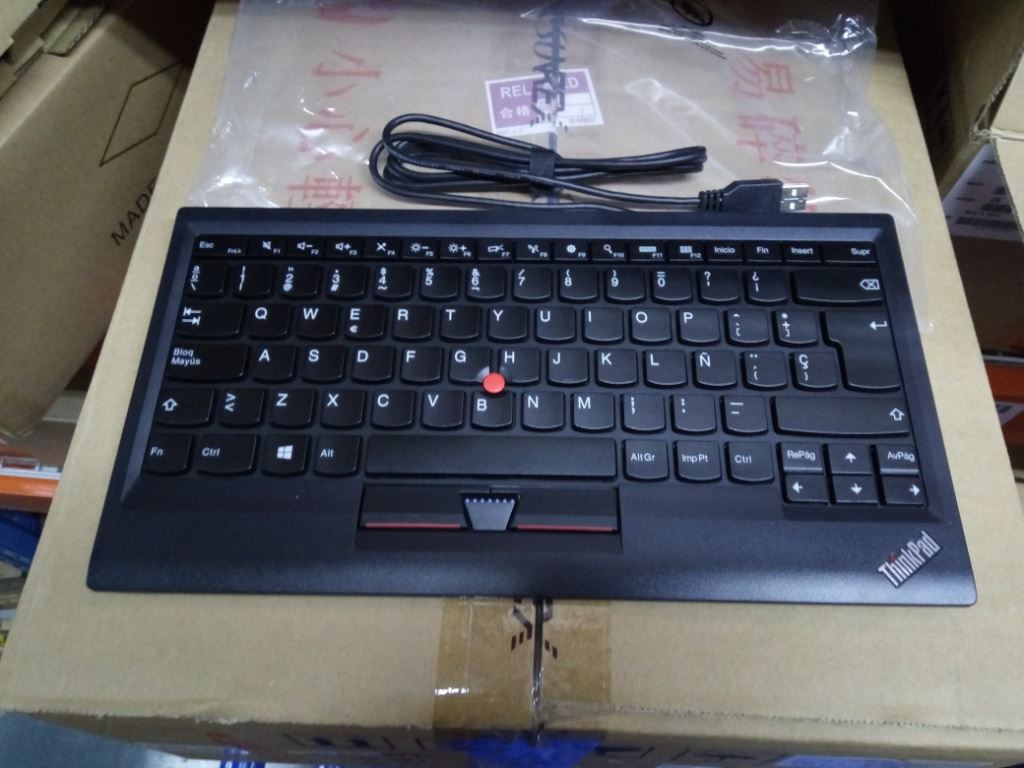 Lenovo Spanish Keyboard 03X8710