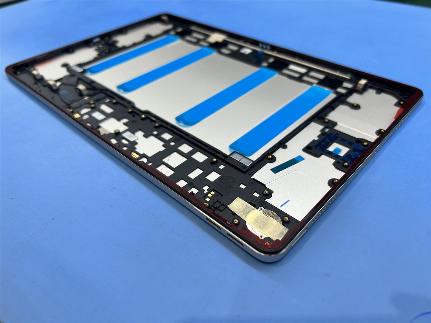 Lenovo TB370 R-Cover_GOT&HQ316000082Q0 CS 5S58C23504