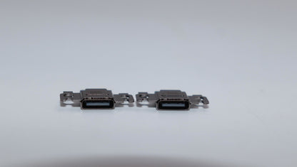 Lenovo FRU CH2.0mm 30' U4 T4 HST M.2 Board 5CA1S30100