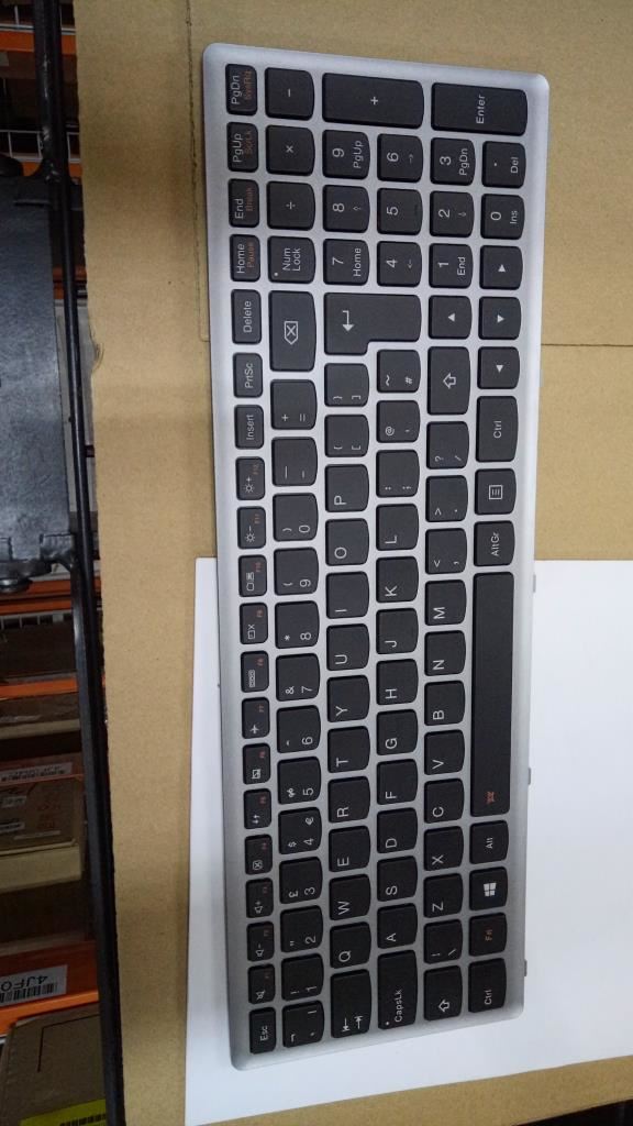 Lenovo T6E1B-CCY-UK-BlackKeySilverF-BLKBD UK English Keyboard 25213723