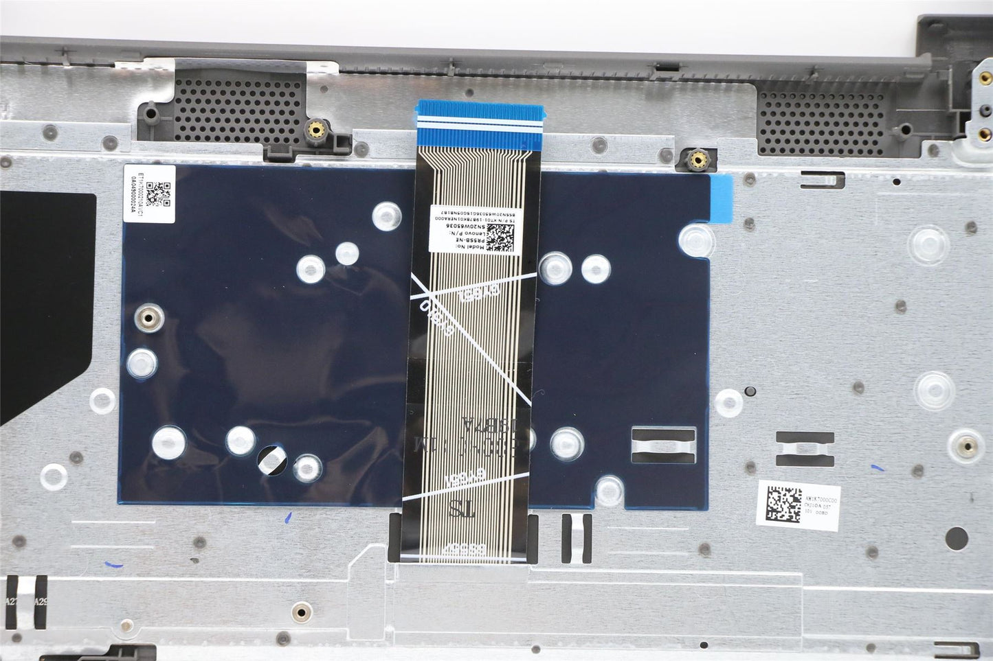 Lenovo IdeaPad 5-15IIL05 5-15ARE05 Keyboard Palmrest Top Cover Nordic 5CB0X56161