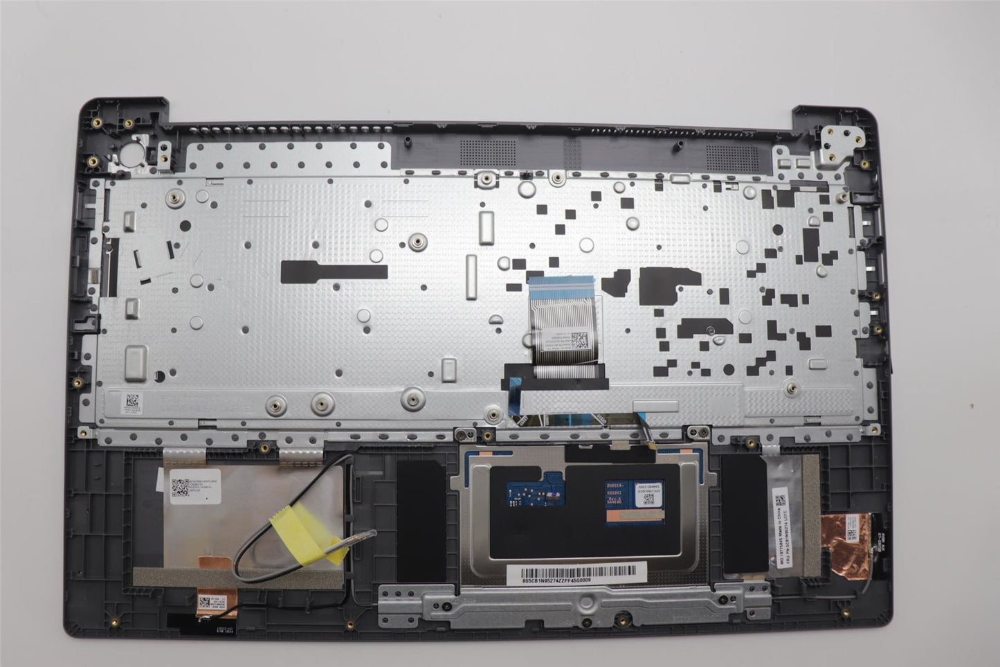 Lenovo Upper Case ASM_ITA L 83E6FP AG BL 5CB1N95274