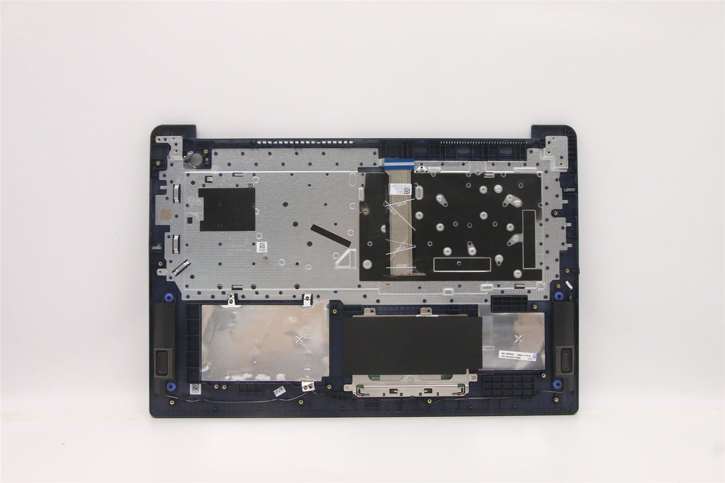 Lenovo Upper Case ASM_FRA L82KV FP A/BUMA 5CB1C75060