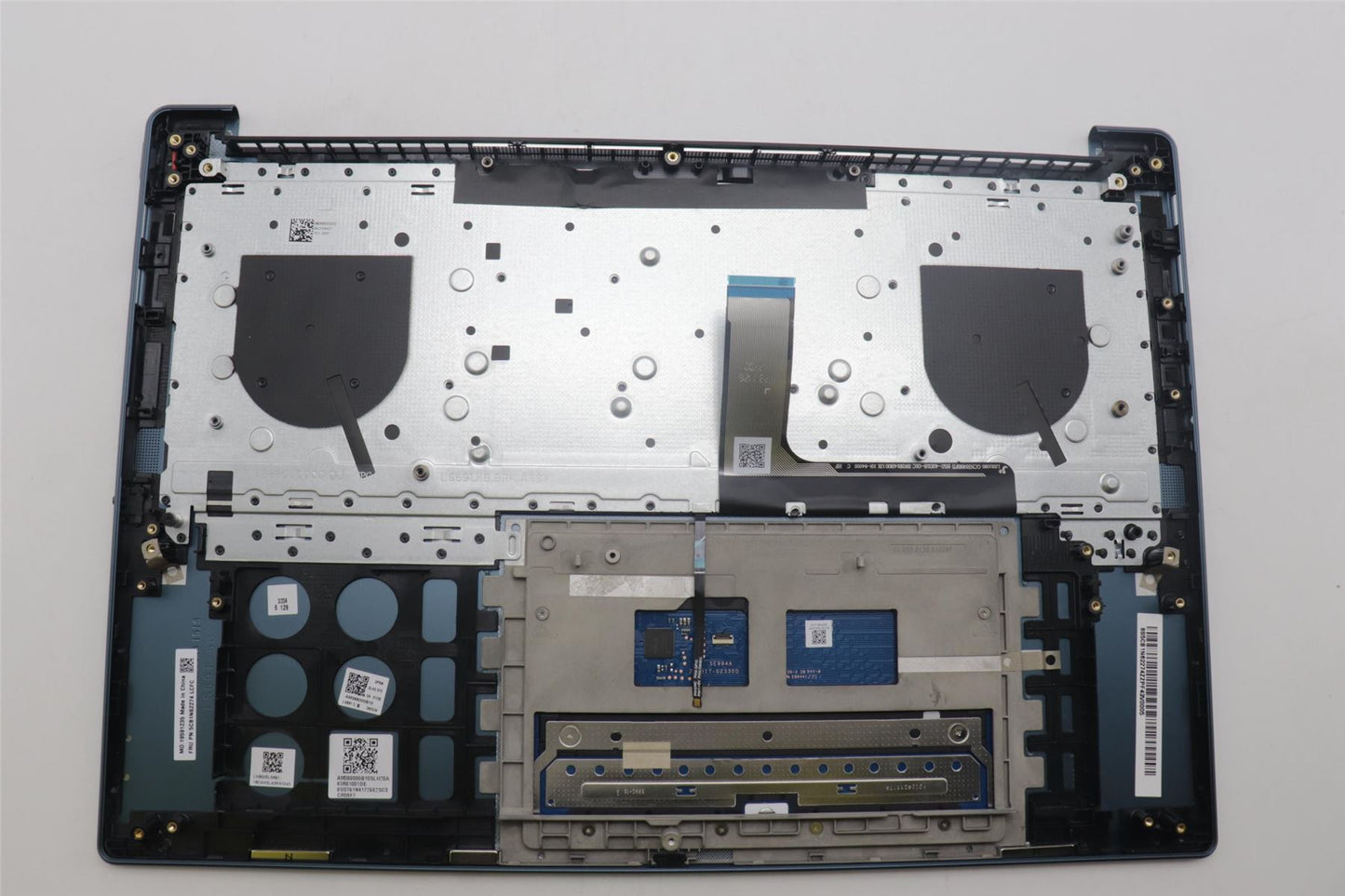 Lenovo Upper Case ASM_SWS L 83DNTT PS 5CB1N62274