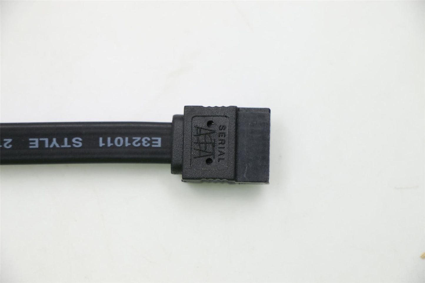 Lenovo FRU SATA Cable 43N9013