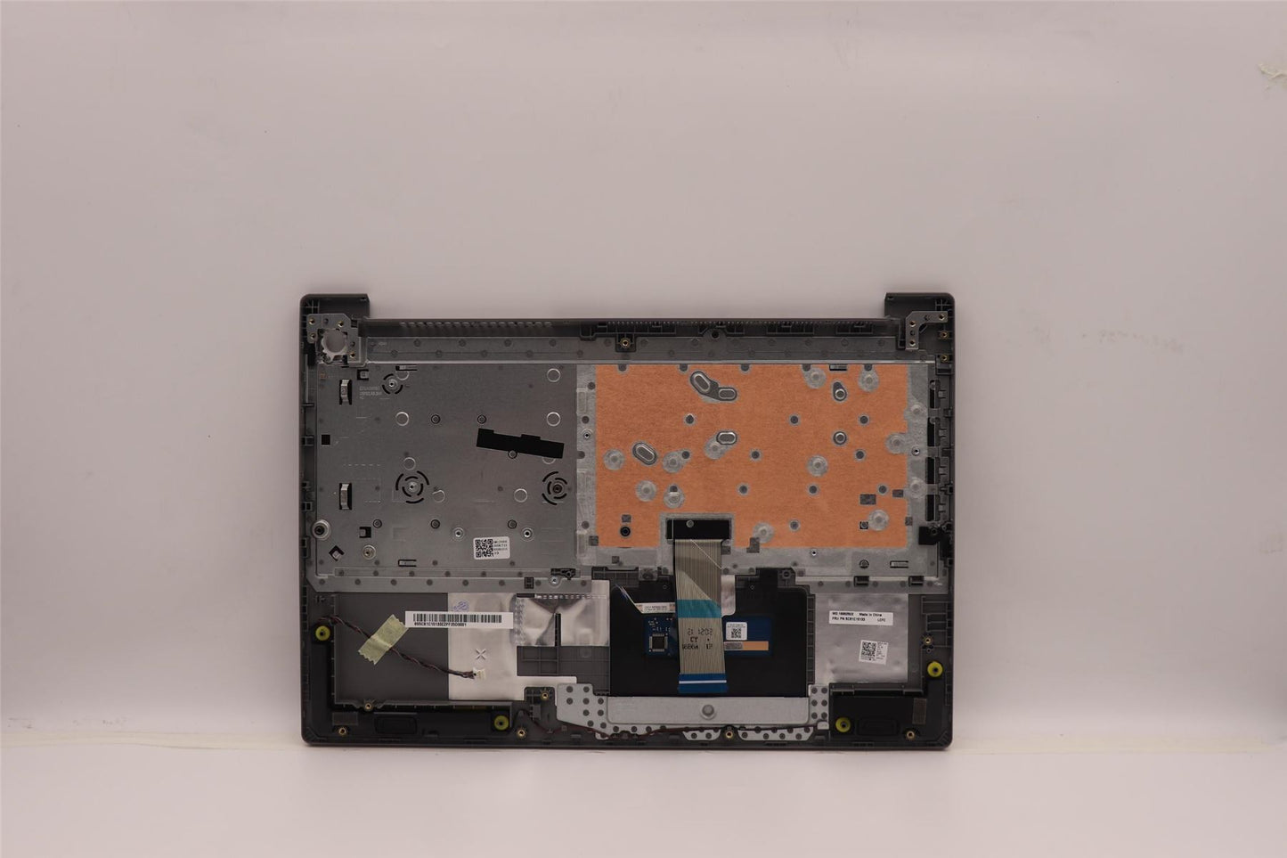 Lenovo Upper Case ASM_BEL L81X8 FPPGDIS 5CB1C15133