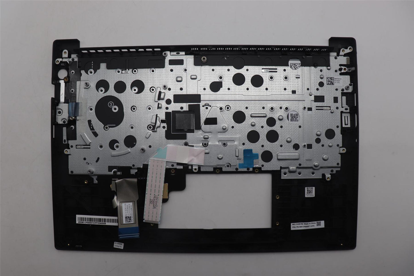 Lenovo MECH_ASM FRU SLV (TRI) UK BK 5M11P00008