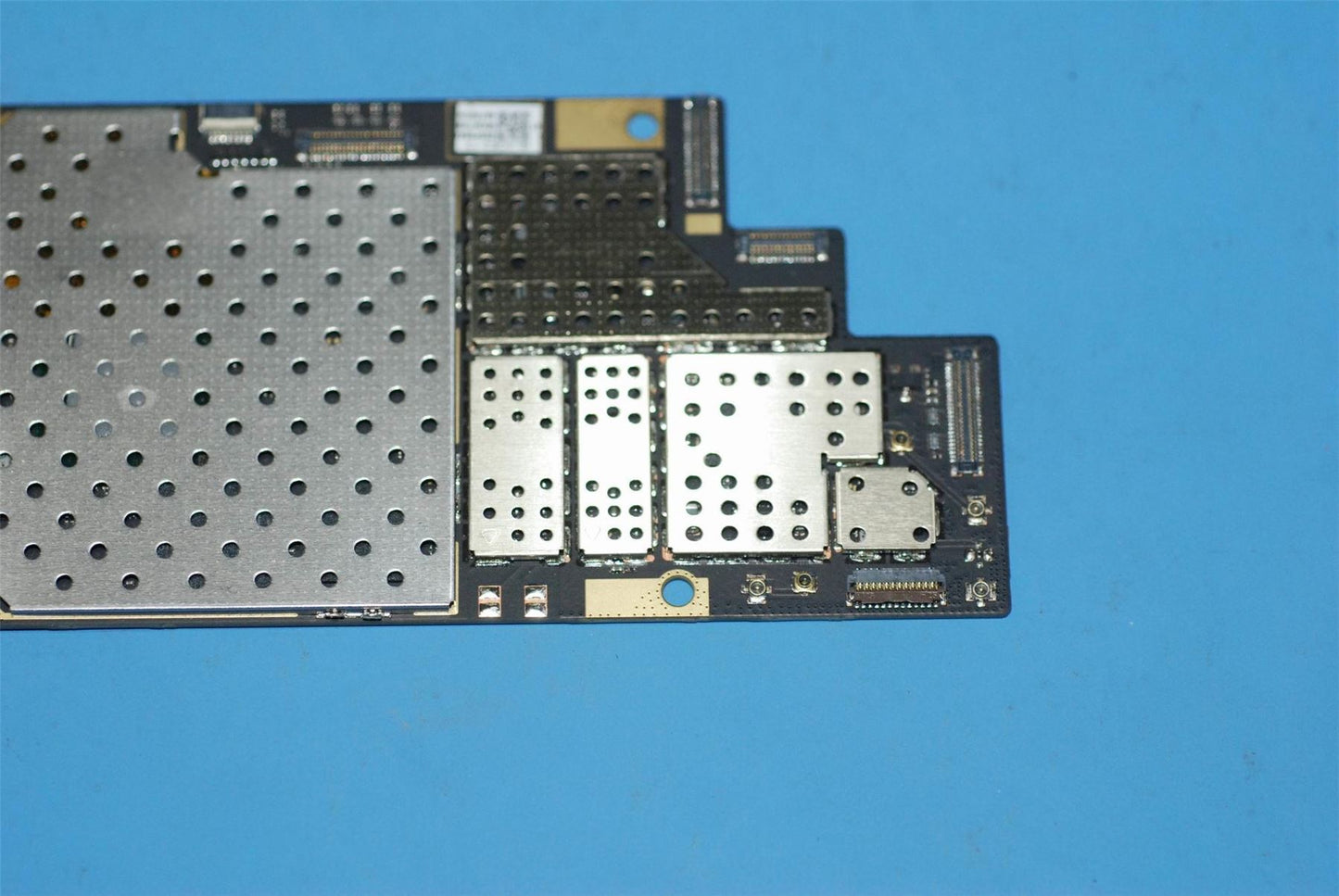 Lenovo Blade2-13A ROW MB LTE+32G CS 5B29A6N3UE