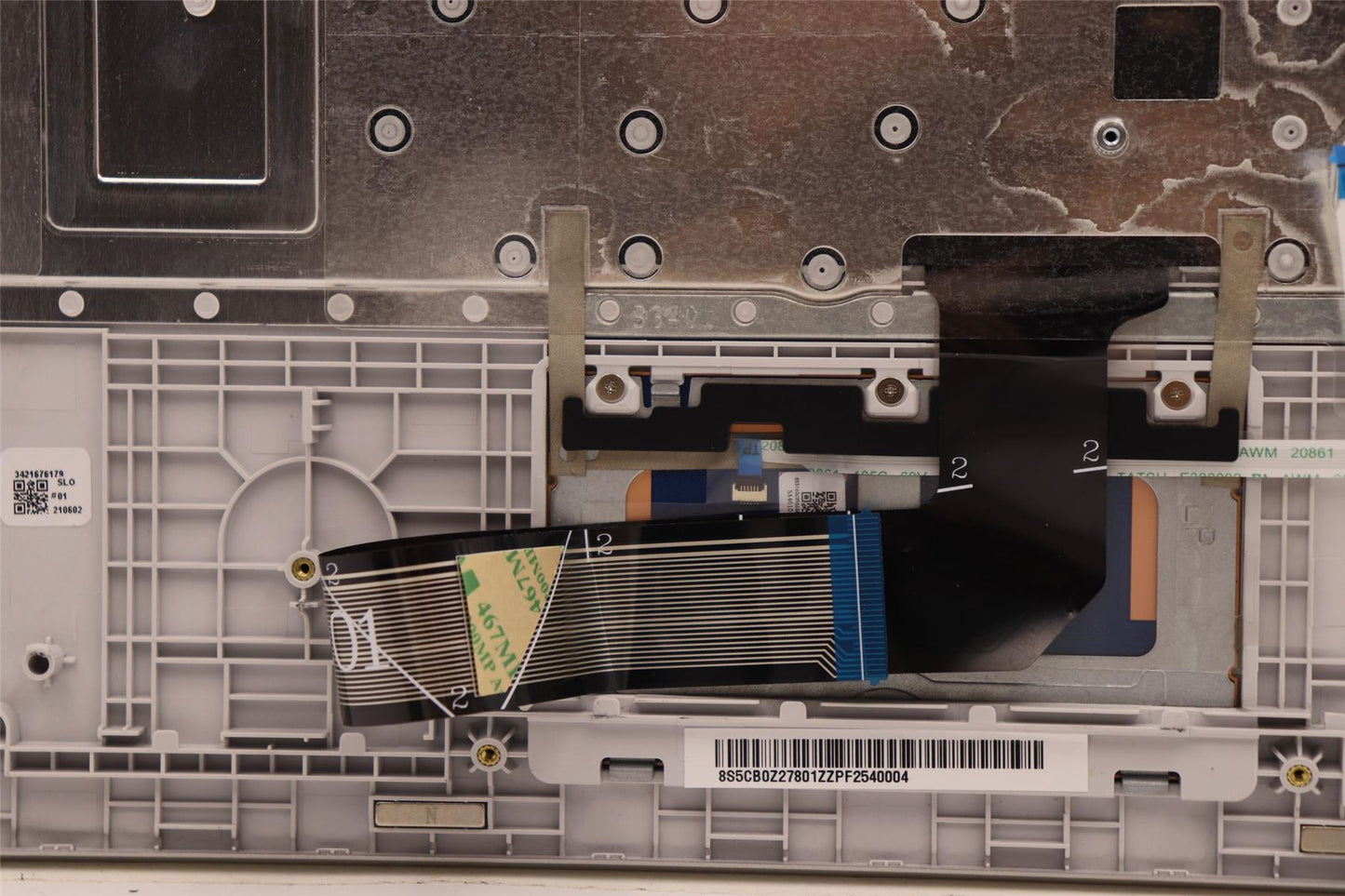 Lenovo Upper Case ASM_CF-E B 82C1 PG 5CB0Z27801