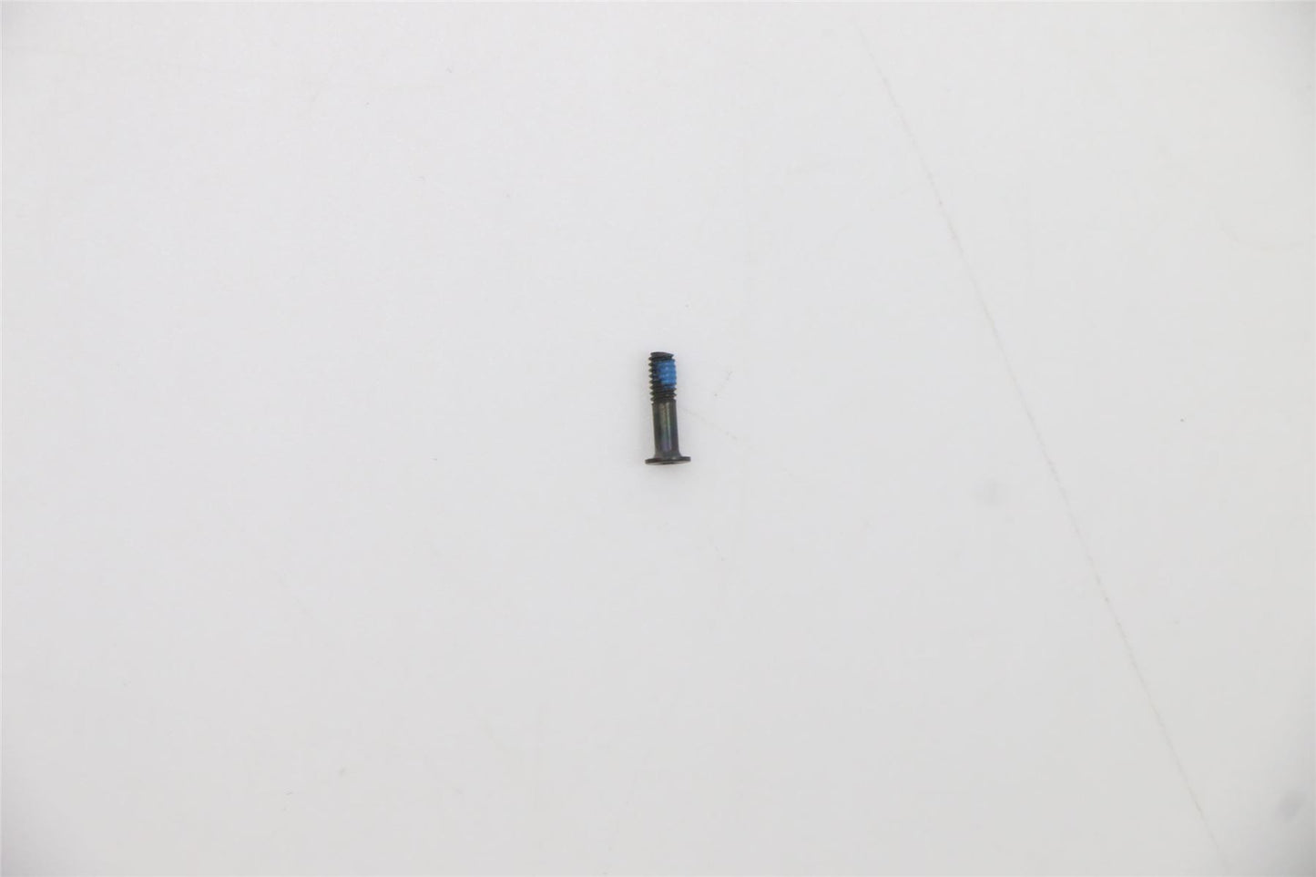 Lenovo SCREW Screw L 82D1 M2D 7.4L K 3.2D 0.35T 5S10S35252