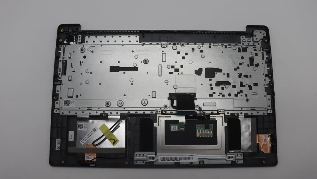 Lenovo IdeaPad 3 15IAH8 Palmrest Cover Touchpad Keyboard Nordic 5CB1L99525