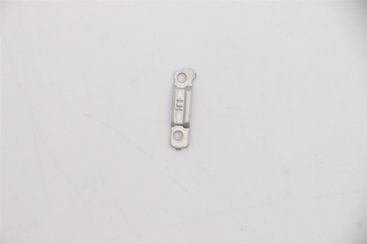 Lenovo IO Bracket R H 82CU 5B40S22024