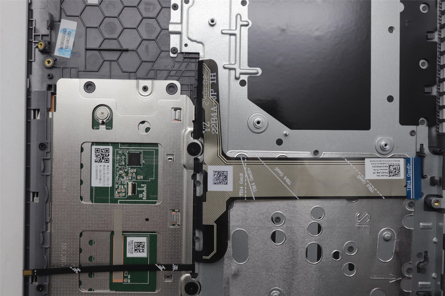 Lenovo Upper Case ASM_JPN W21MR AG BL U 5CB1P00889
