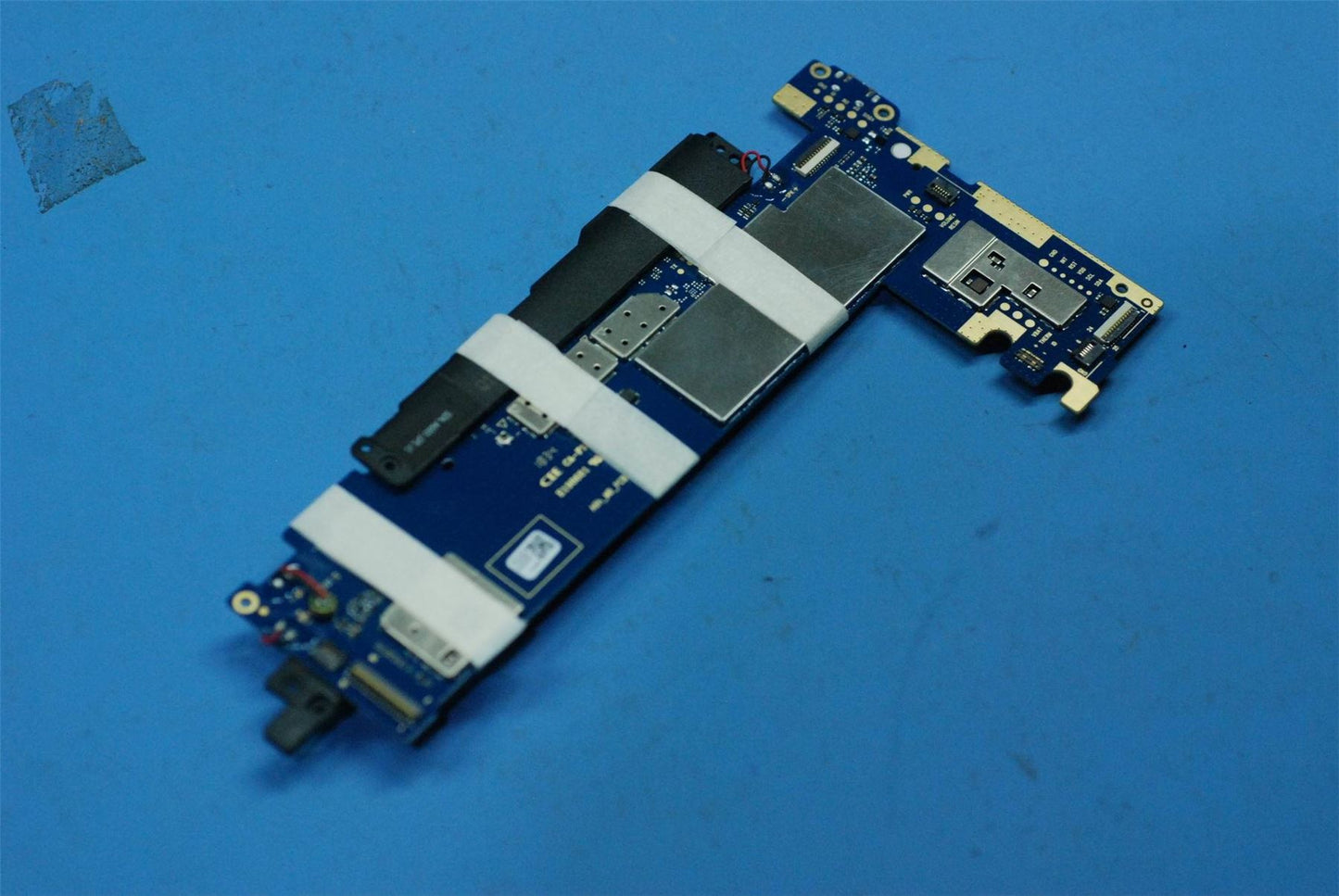 Lenovo TB-X104F MB 2+16G_US&*HQ31606544000 CS 5B28C12168