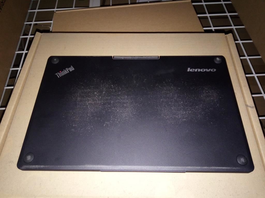 Lenovo FRU Booklet KBD- SWE Swedish Keyboard 04Y1508
