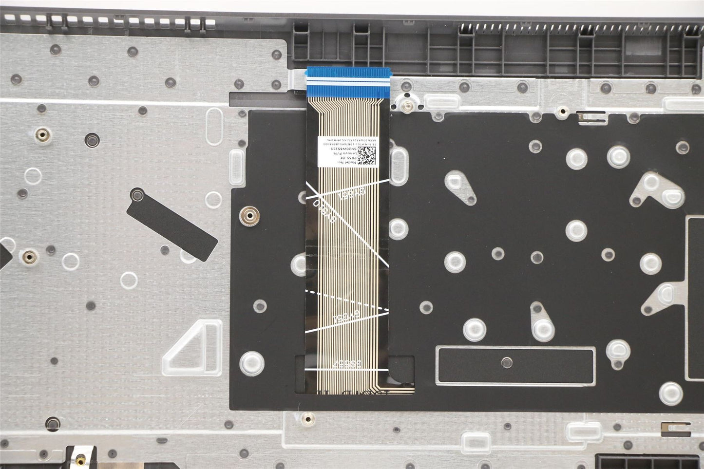 Lenovo Upper Case ASM_BEL L82NX IG_FP_D 5CB1D01861