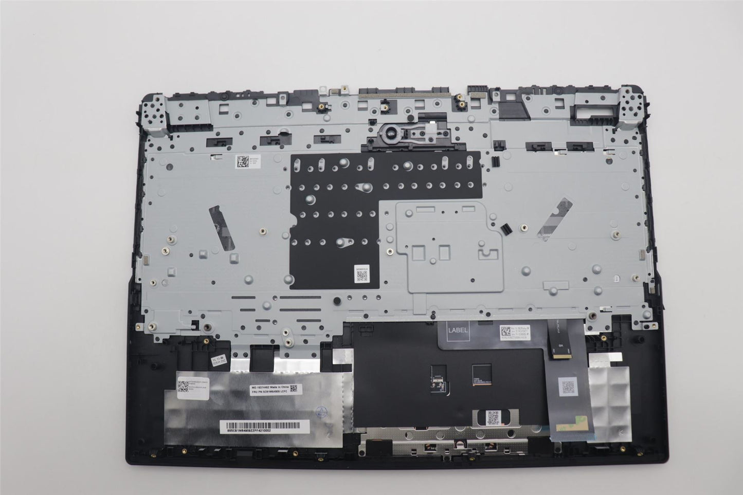 Lenovo Upper Case ASM_SWS L 83DERGB 5CB1M64909