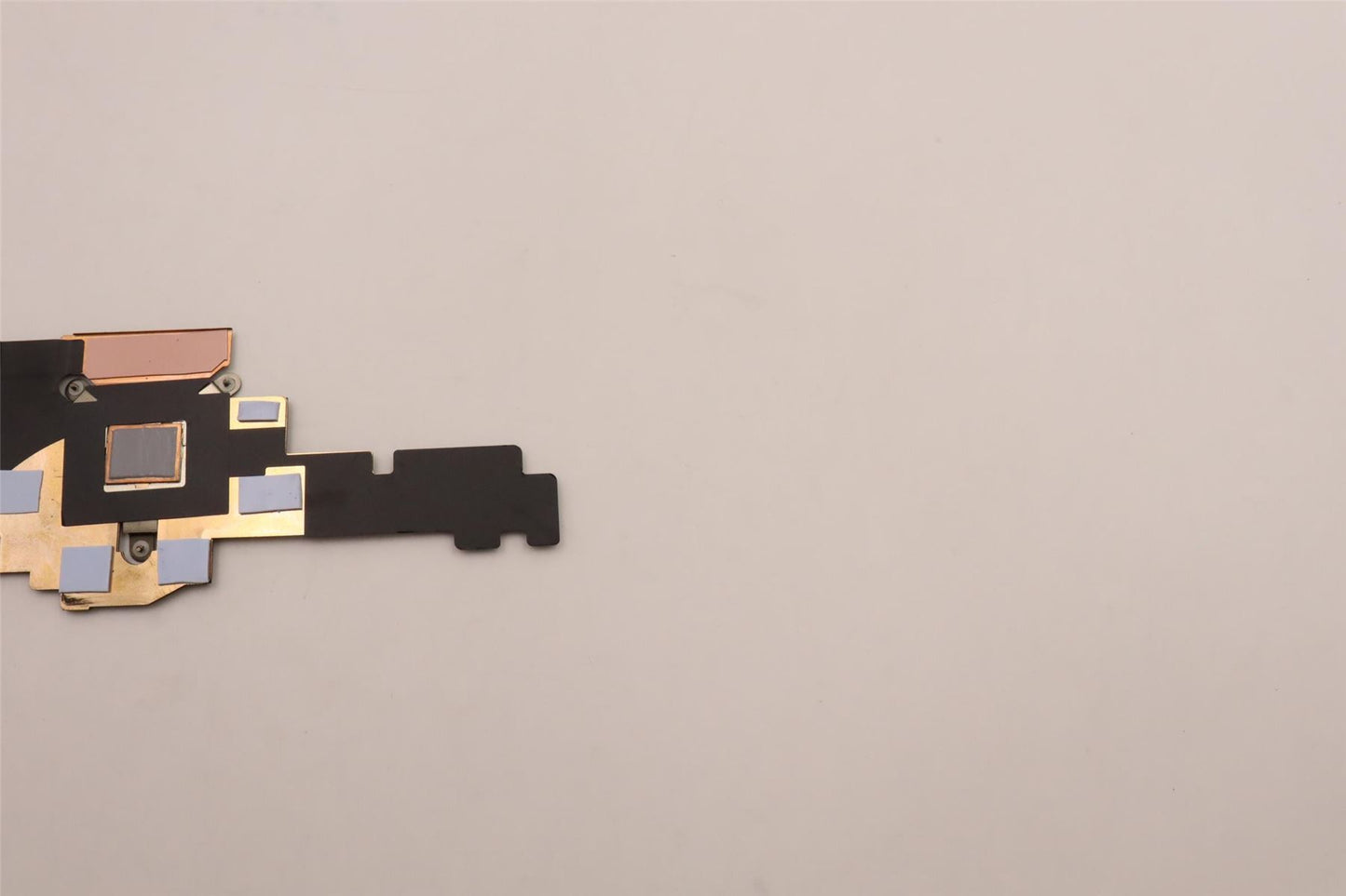 Lenovo HEATSINK CPU heatsink,w/fan,VC,Delta 5H41H11233