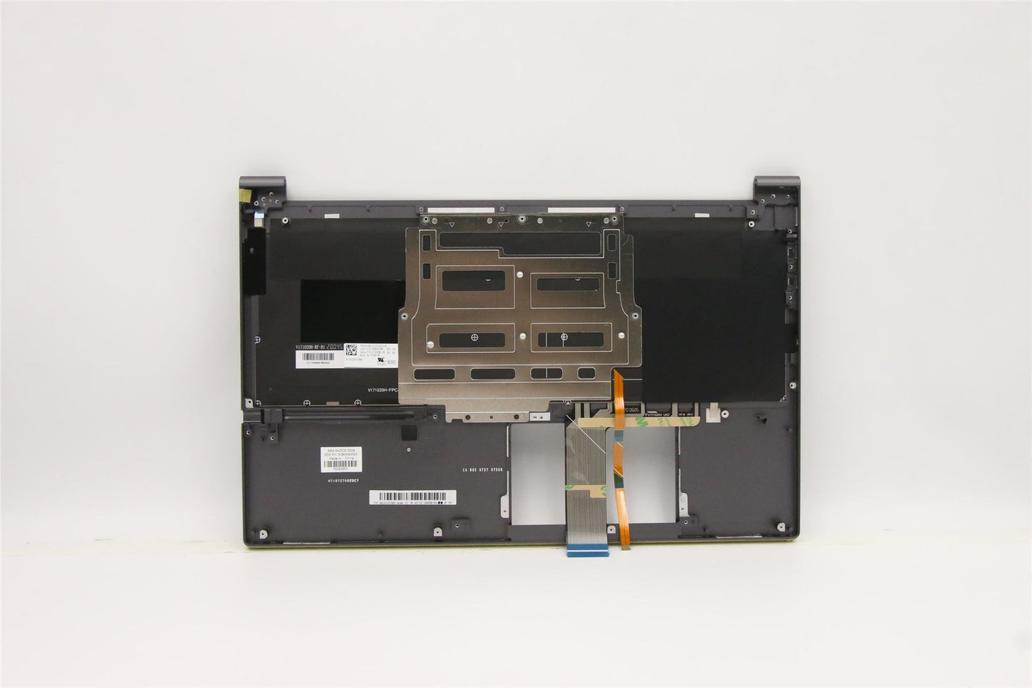 Lenovo IdeaPad C940 15IRH Keyboard Palmrest Top Cover Switzerland 5CB0W43593