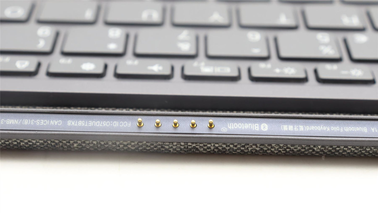 Lenovo Upper Case ASM_UKE WT 82TQ BL SG 5CB1J10665
