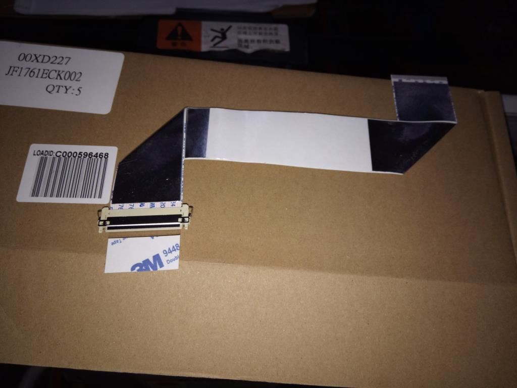 Lenovo Length 234,LG,S4 LVDS Cable 00XD227