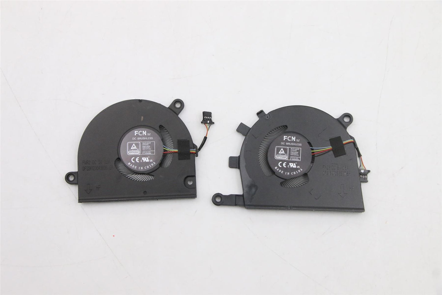 Lenovo Yoga 7-13ITL05 7-13ACN05 Thermal Cooling Fan Fans 5F10S13925