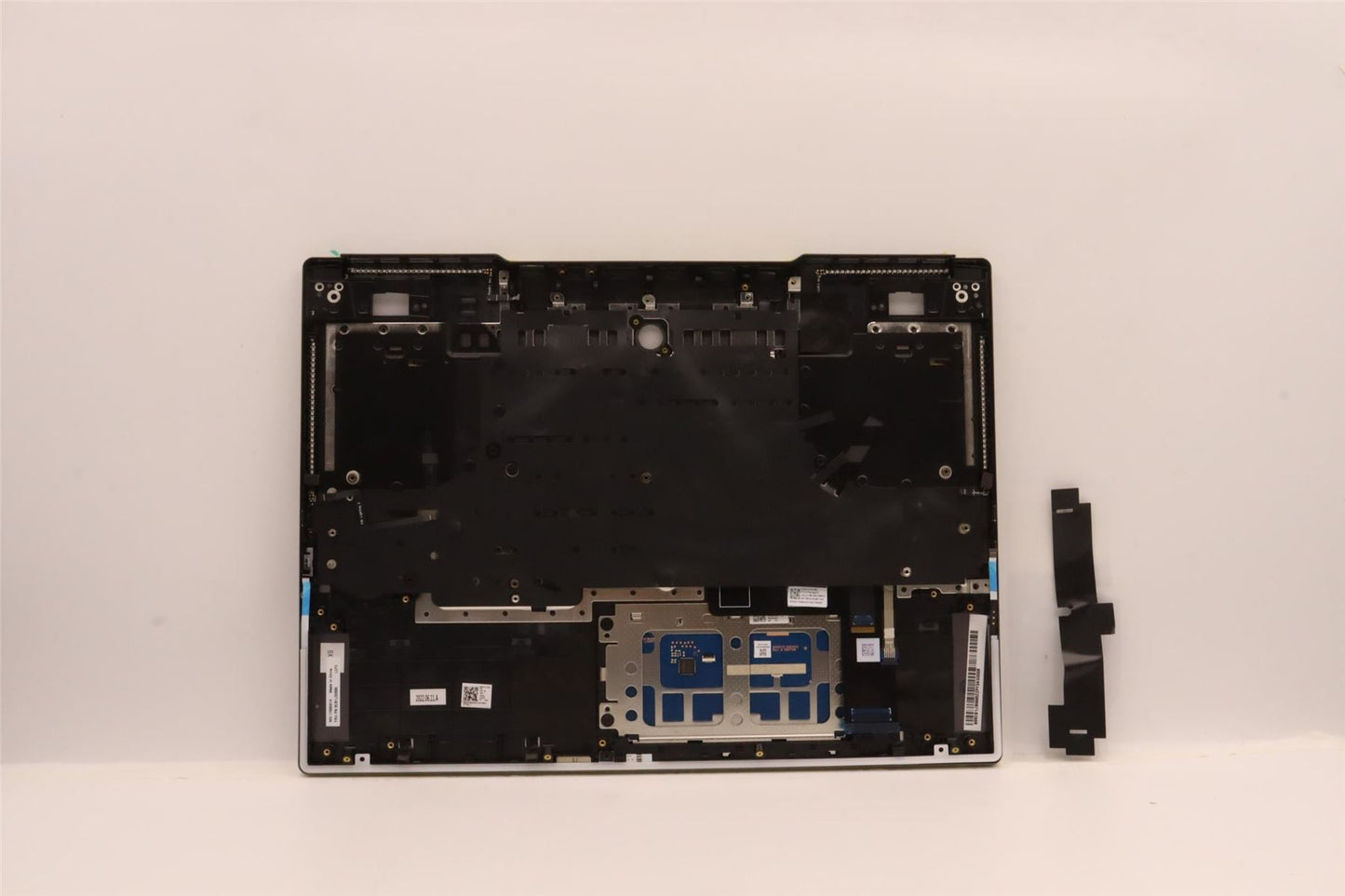 Lenovo Legion 7 16ARHA7 Palmrest Cover Touchpad Keyboard Nordic 5CB1J30895