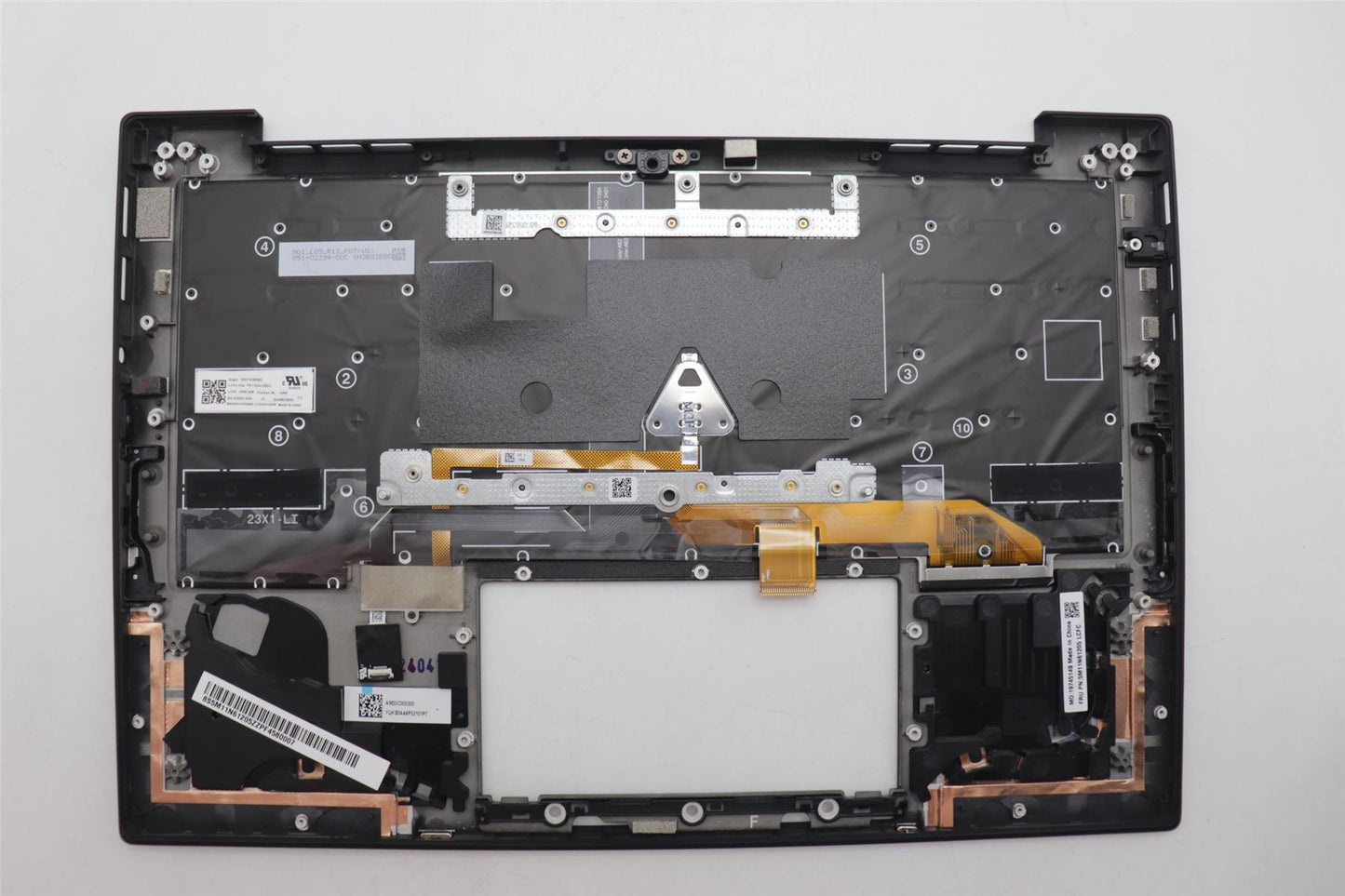 Lenovo MECH_ASM GRP_KBD_BZL_GRE_WW_DB_LTN 5M11N61205
