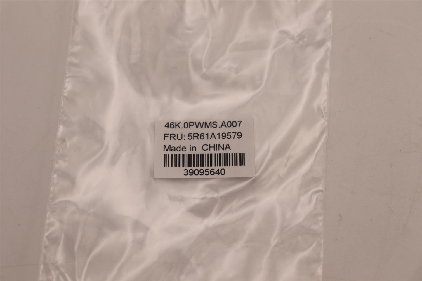 Lenovo RUBBER FRU RUBBER RUB YG CAM MIC Fenrir 5R61A19579