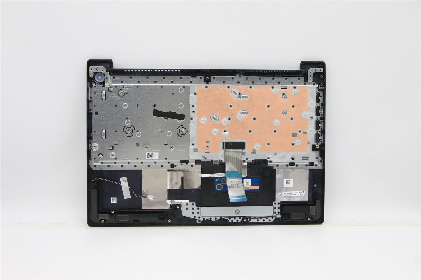 Lenovo Upper Case ASM_RUS L81X8 NFPABDIS 5CB1C17153