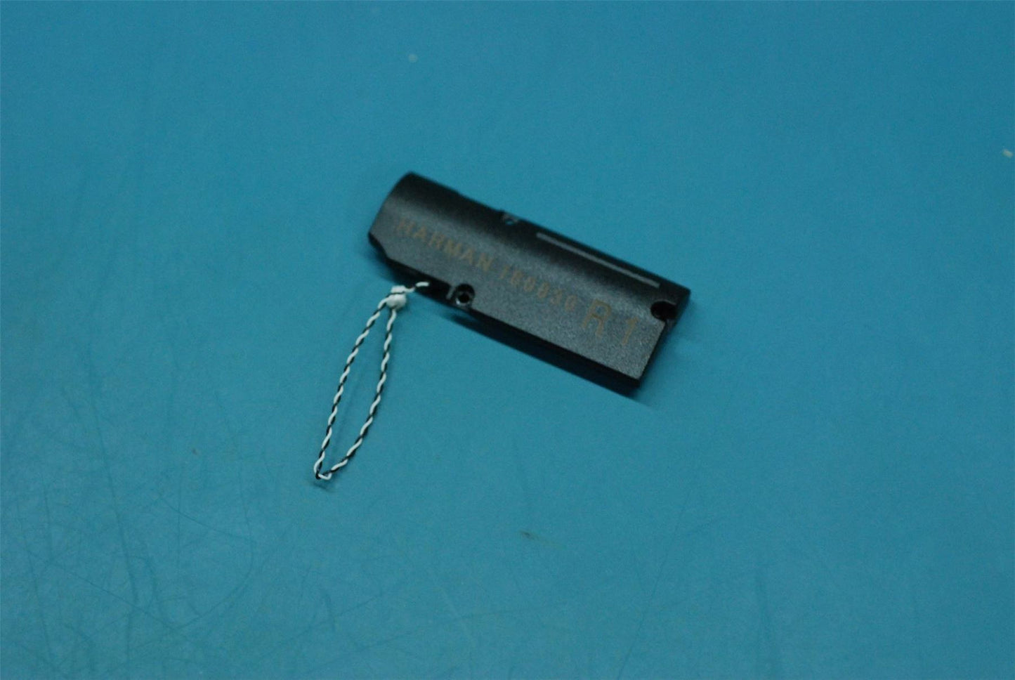 Lenovo YT-X703 Speaker Box_R1&*11684630-00 CS 5SB8C06606