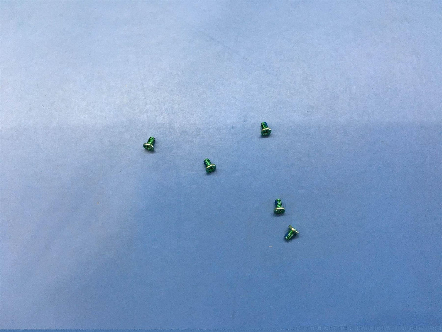 Lenovo TB310 Green_Screw&*M501-211112-005 CS 5M88C22197