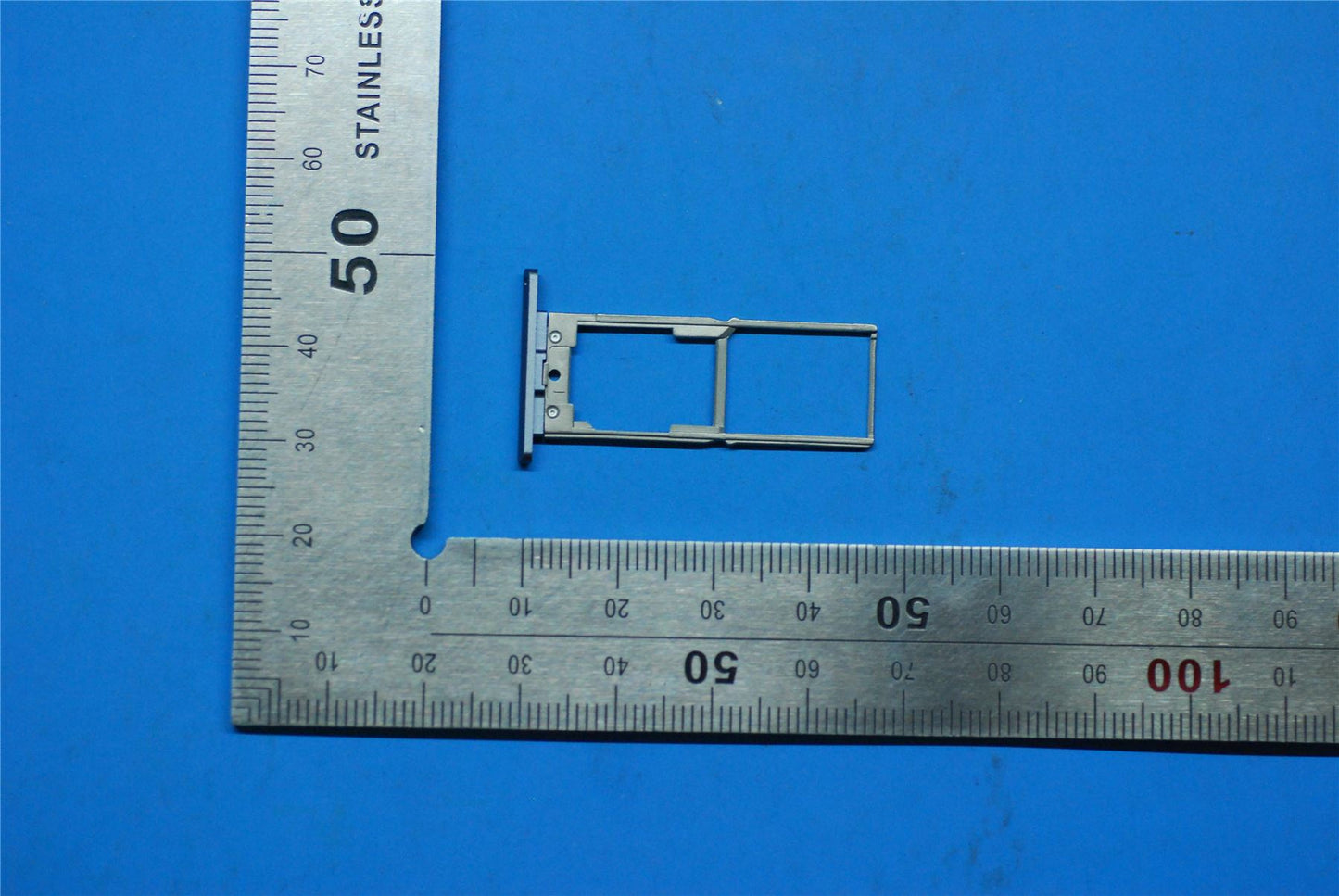 Lenovo PB1-770M SIM_TRAY GM&*11373464-00 CS 5M88C03034