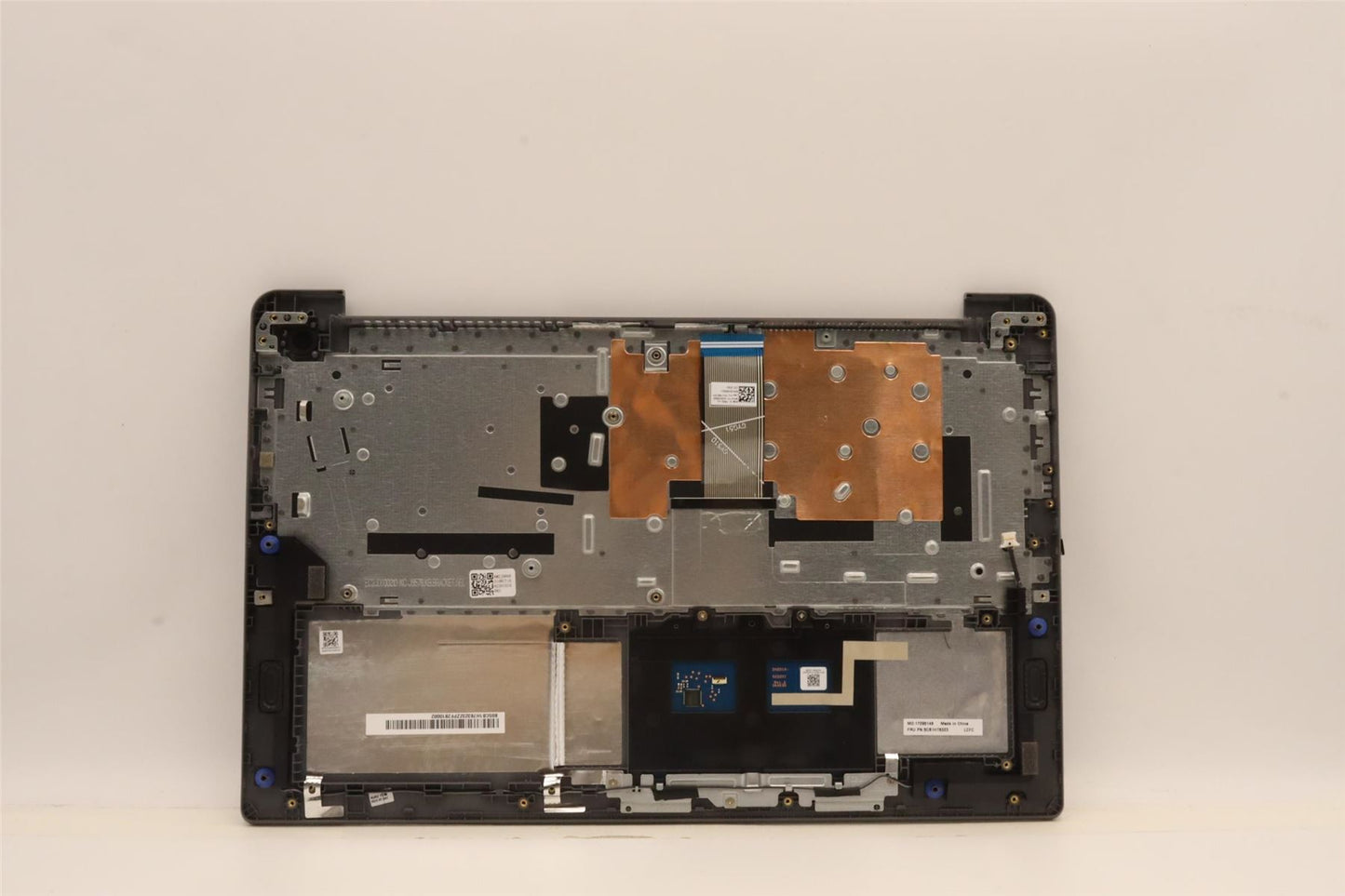 Lenovo Upper Case ASM_UKR L82RK NFP AG N 5CB1H78323