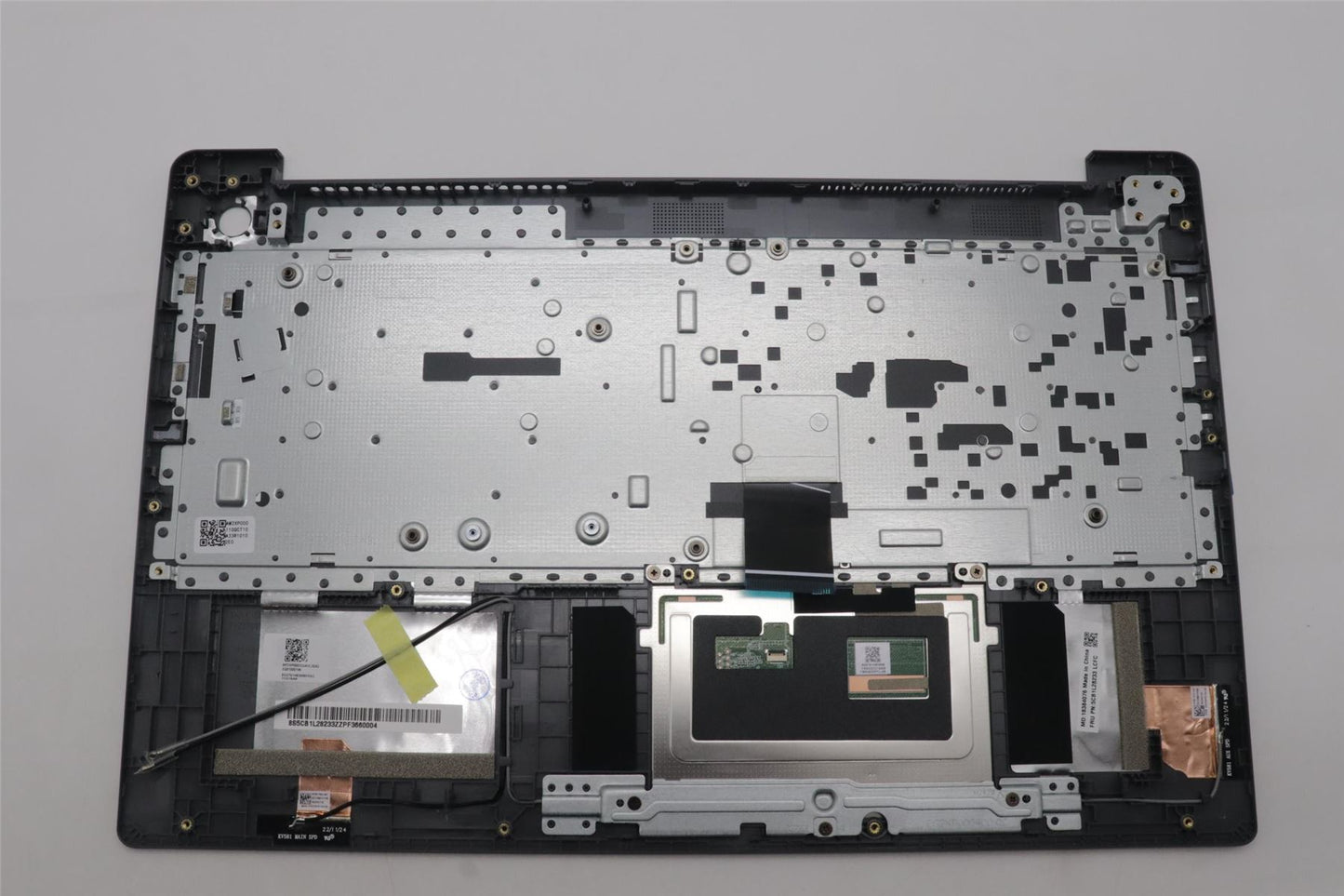 Lenovo IdeaPad 3 15AMN8 Palmrest Cover Touchpad Keyboard Nordic 5CB1L28233