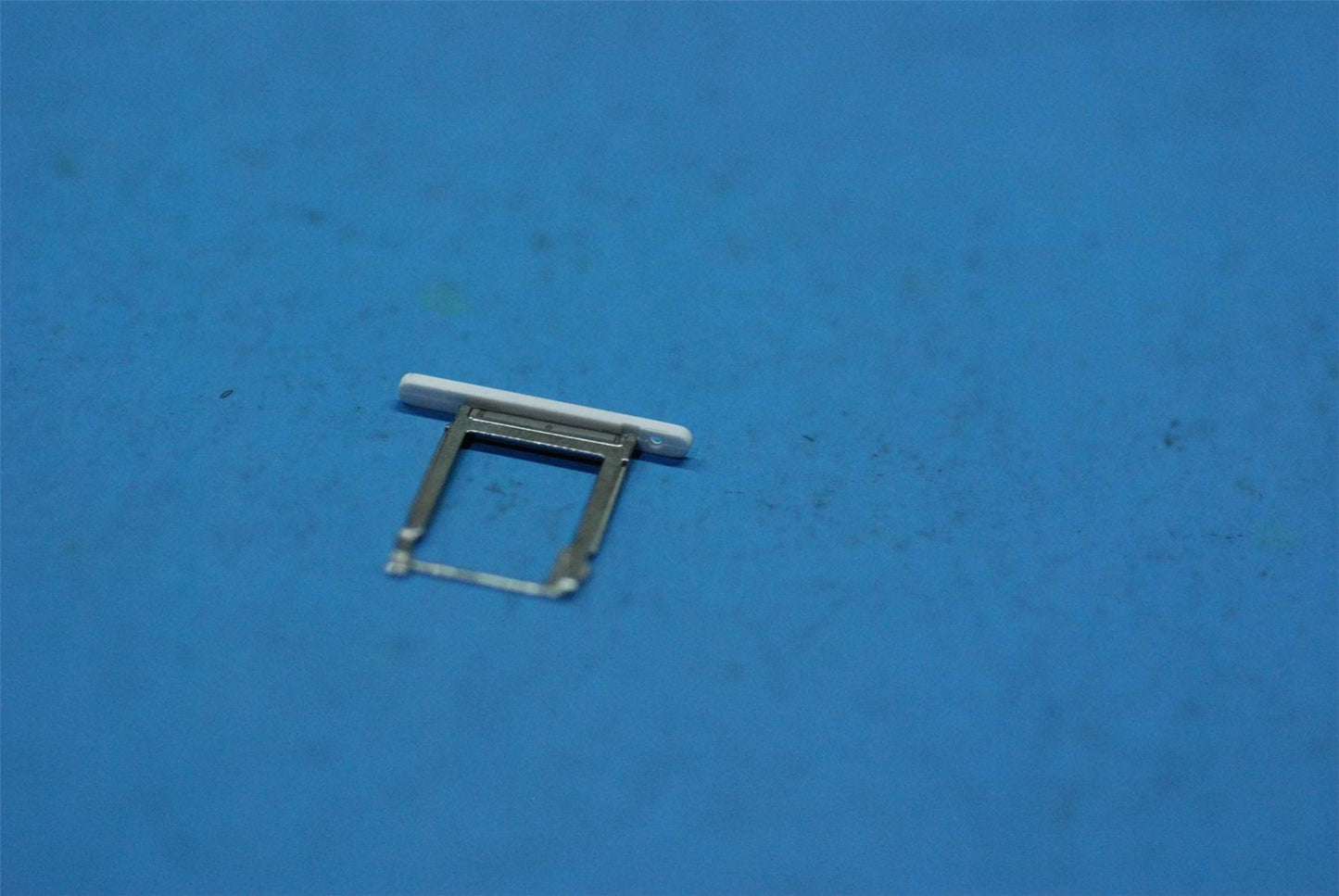 Lenovo TB-7703F TF TRAY_WH&*11684105-00 CS 5M88C06135