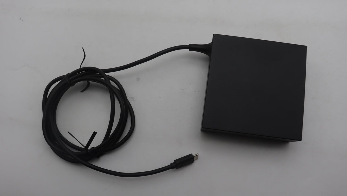 Lenovo AC_ADAPTER 100-240Vac,WS Type-C 240W,91% 240W USB-C AC Charger Adapter 5A11T85585