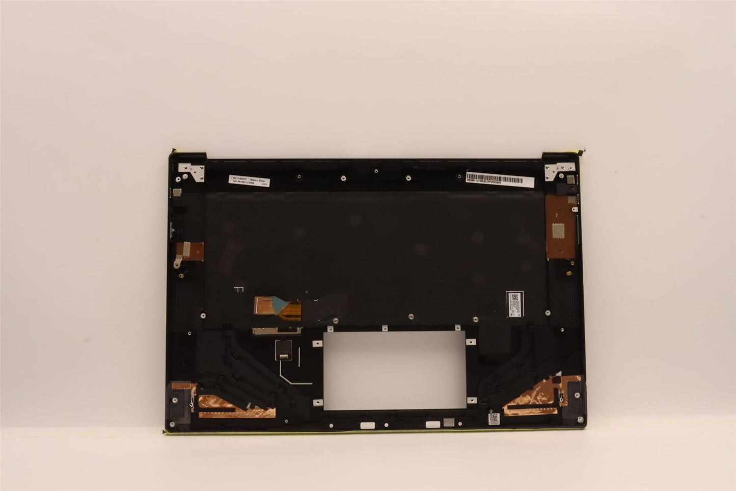 Lenovo ThinkPad Z16 Gen 1 Keyboard Palmrest Top Cover Bulgarian Black 5M11J13359