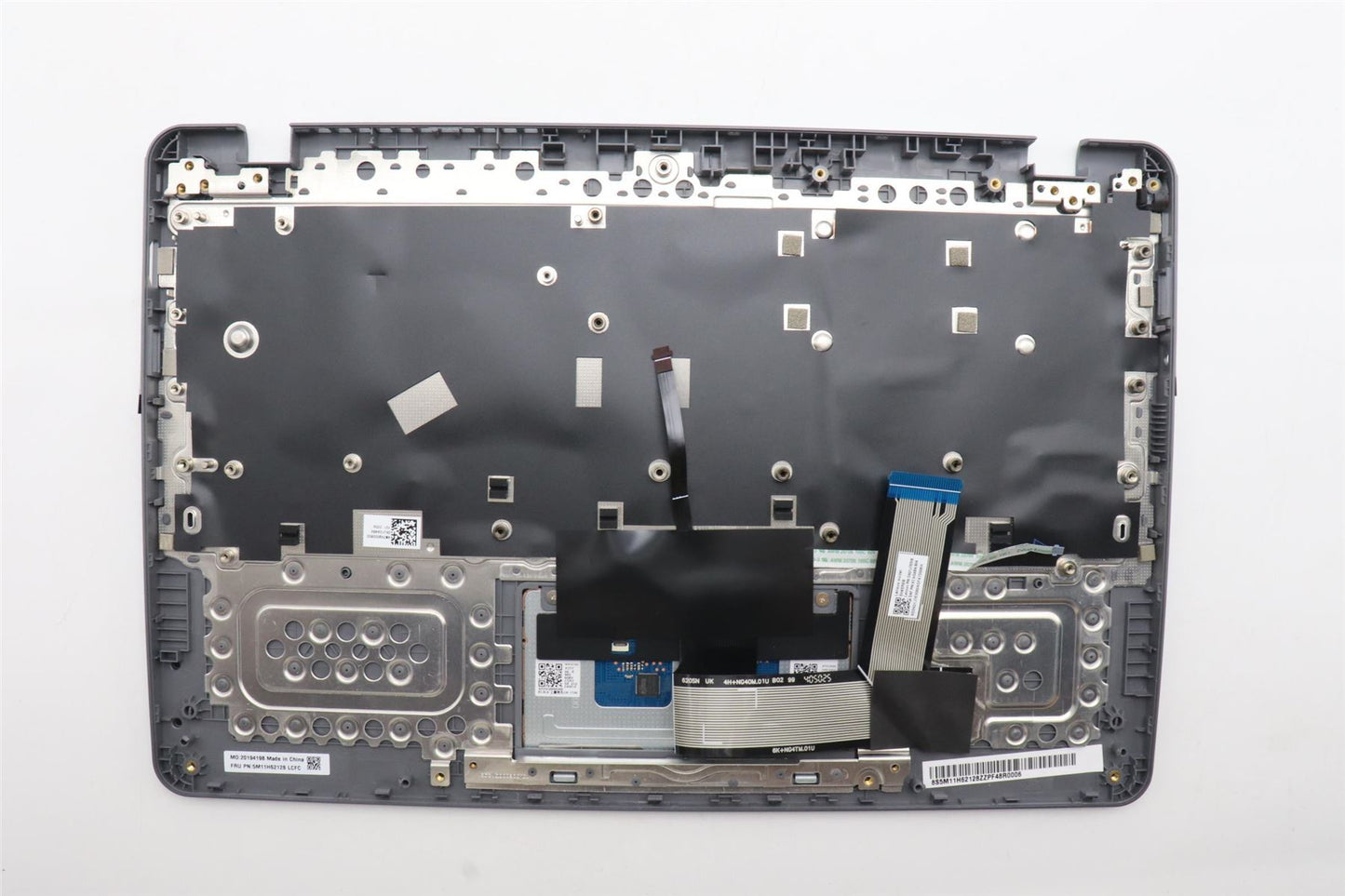 Lenovo Slim IP 3 14IAN8 Keyboard Palmrest Top Cover Portuguese Black 5M11H62130