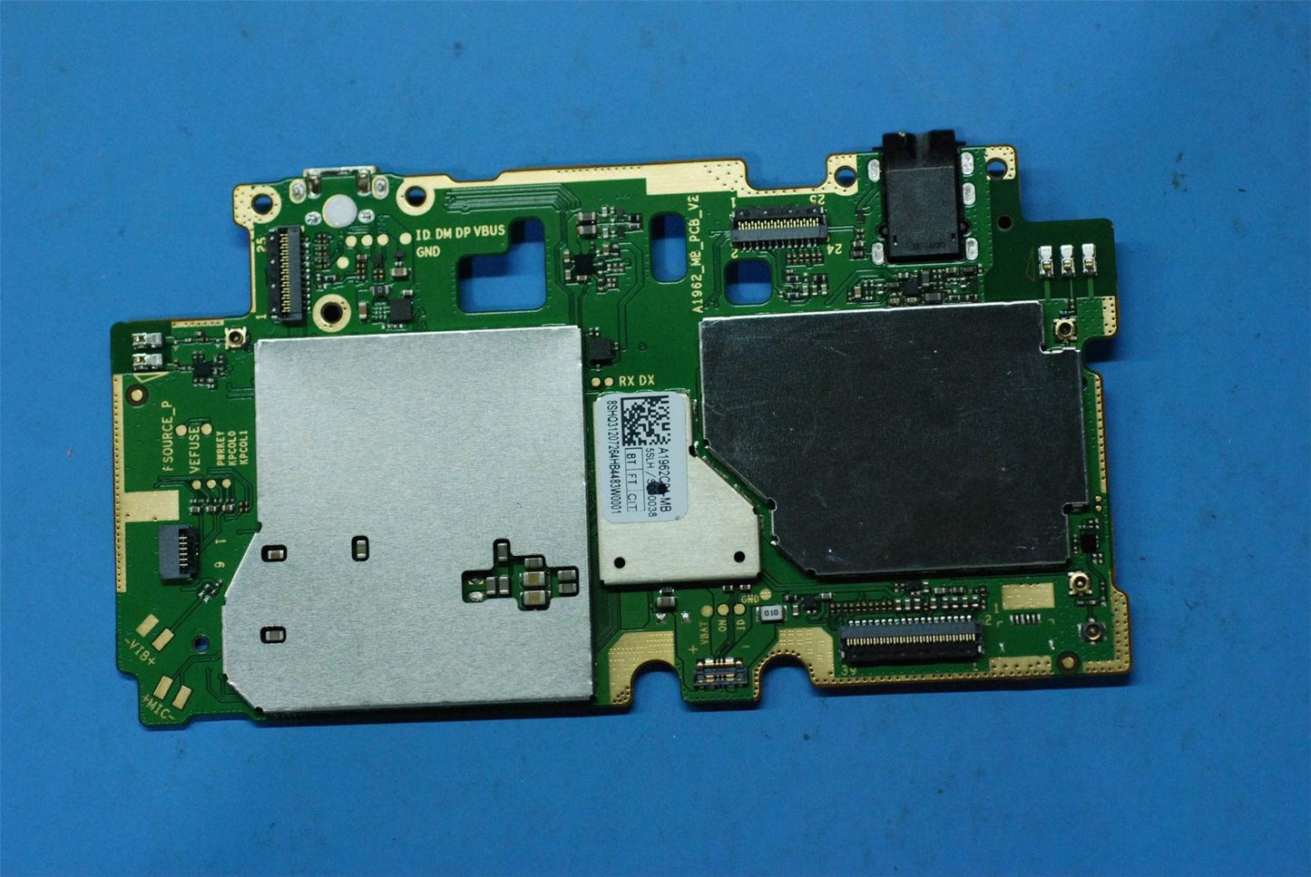 Lenovo TB-7304X MB 2+16G_2&*HQ31605076000 CS 5B28C09659