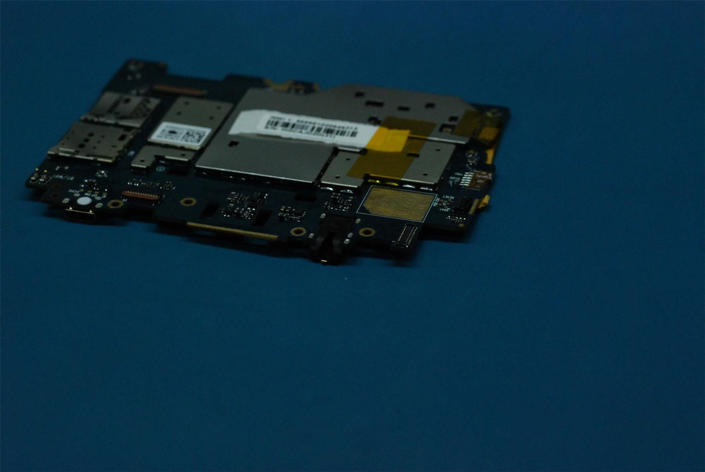 Lenovo TB3-710I MB_16G&*HQ31602133000 CS 5B28C05376