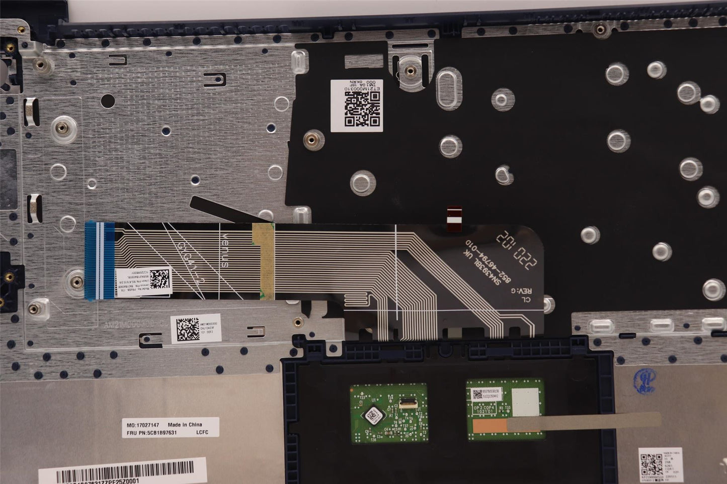 Lenovo Upper Case ASM_ITA L82H7 AB FP BLD 5CB1B97631